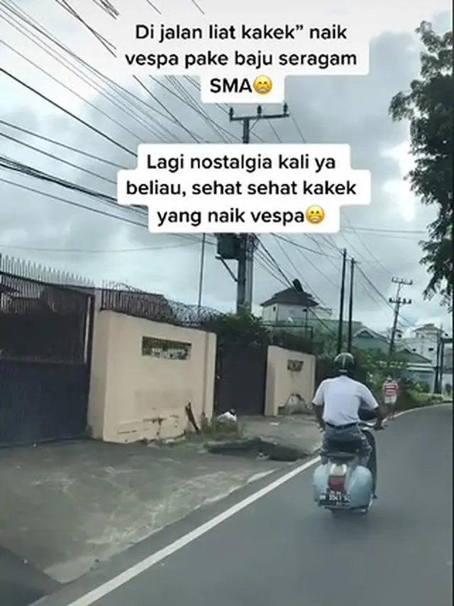 Kakek Ini Keliling Naik Vespa Pakai Seragam SMA, Netizen: Lagi Nostalgia
