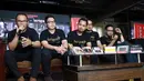 "Angka 8 juga menggambarkan rezeki yang tidak pernah terputus, serta keinginan kita untuk terus memberikan karya-karya terbaik bagi pecinta musik," kata Badai di kawasan Menteng, Jakarta Pusat, Rabu (12/8/2015). (Wimbarsana/Bintang.com)