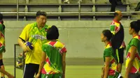 Tim bola voli putri Gresik Petrokimia sesumbar bakal menghentikan dominasi Jakarta Pertamina Energi di ajang Proliga 2016.