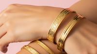 Model Gelang Emas Motif Ukiran Klasik Modern Terbaik 2025. (Gemini)