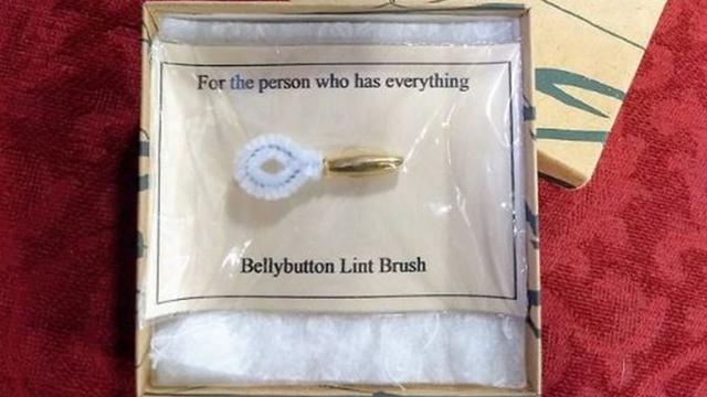 6 Barang Nyeleneh yang Dijual saat Cuci Gudang Ini Bikin Tepuk Jidat