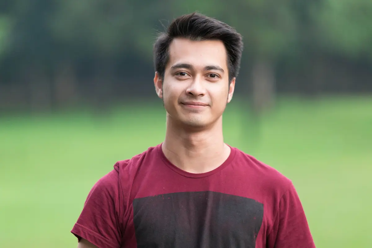 [Bintang] Eza Gionino