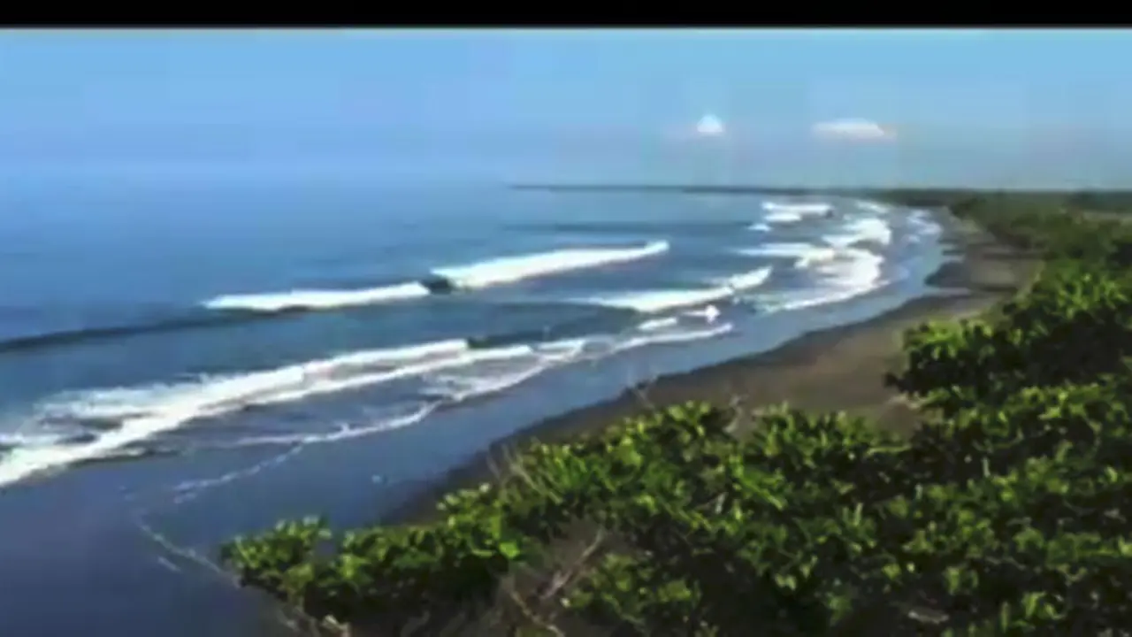 Menyepi di Pantai Rambut Siwi Bali 
