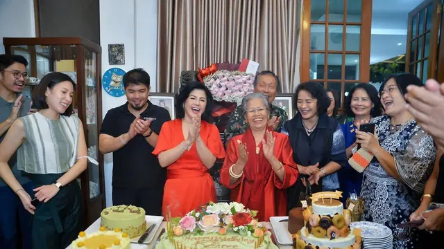 7 Momen Ulang Tahun Desire Tarigan Ibunda Bams Samsons yang Ke 57