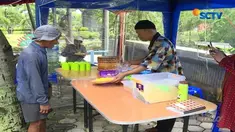 Perusahaan ini sediakan warung nasi kuning murah untuk kaum dhuafa. Makan sepuasnya, cukup membayar Rp 3.000 saja!