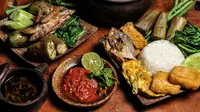 Ilustrasi&nbsp;Makan Malam Enak di Banyuwangi. Credit via Shutterstock.com