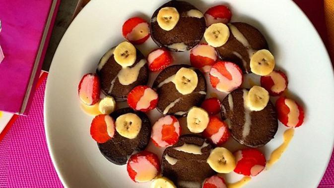 Resep Fluffy Silver Dollar Chocolate Pancakes Ala Farah Quinn Lifestyle Fimela Com