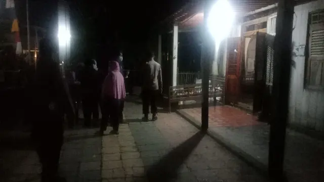 Suasana TKP ledakan bahan petasan yang menewaskan satu orang di Randegan, Banyumas, Jawa Tengah. (Foto: Liputan6.com/Istimewa-Grup Pers dan Mitra Kerja)