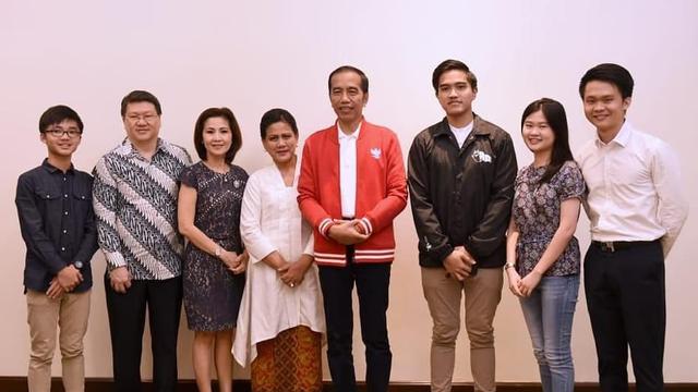 6 Potret Keakraban Felicia Tissue dengan Ibunda, Mantan Kaesang Pangarep