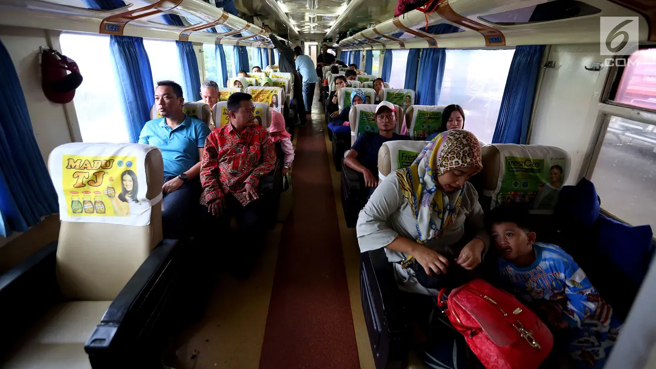 Jelang Libur Natal dan Tahun Baru, KAI Operasikan 17 Kereta Api Tambahan