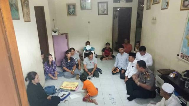 Mengenal Struktur Organisasi Kerajaan Ubur-Ubur di Banten