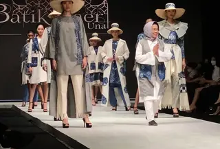 Tradisi yang dilestarikan sekaligus pemberdayaan nyata terhadap perempuan dan kaum disabilitas.