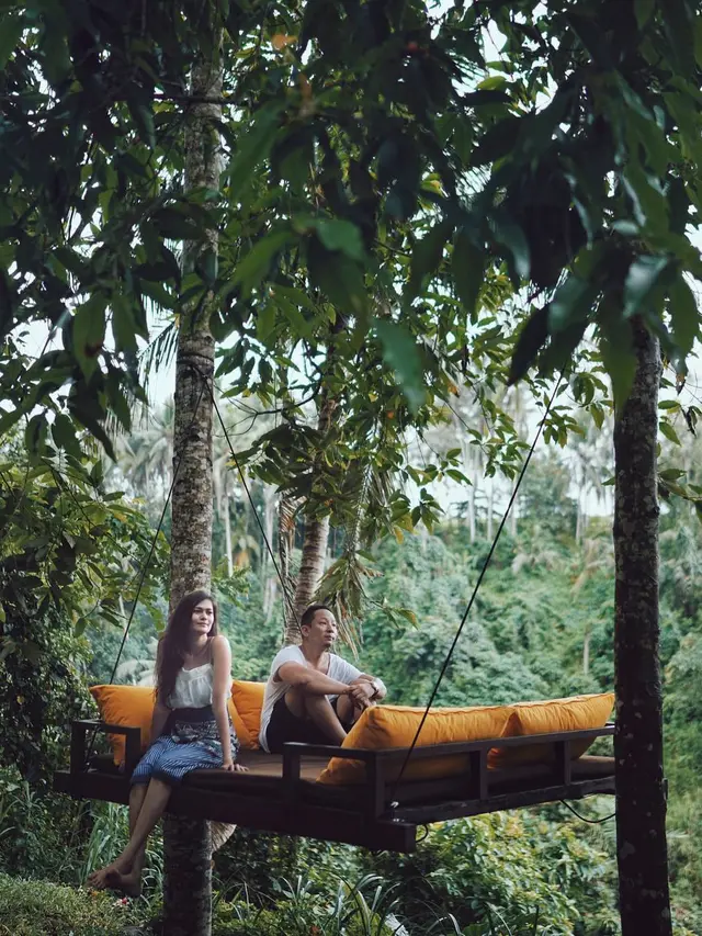 [Bintang] Ringgo Agus Rahman dan Sabai Morschek