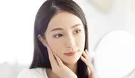 Ingin Punya Kulit Sehat Bebas Breakout? Hindari 5 Kebiasaan Ini karena Skincare Saja Tidak Cukup