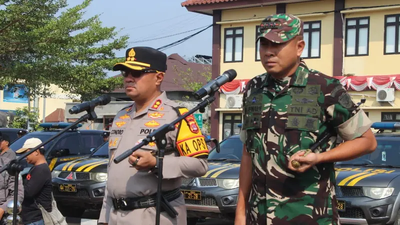 Kapolres Serang dan Dandim 0602/Serang di Apel Operasi Mantap Praja. (Selasa, 27/08/2024). (Dokumentasi : Polres Serang).