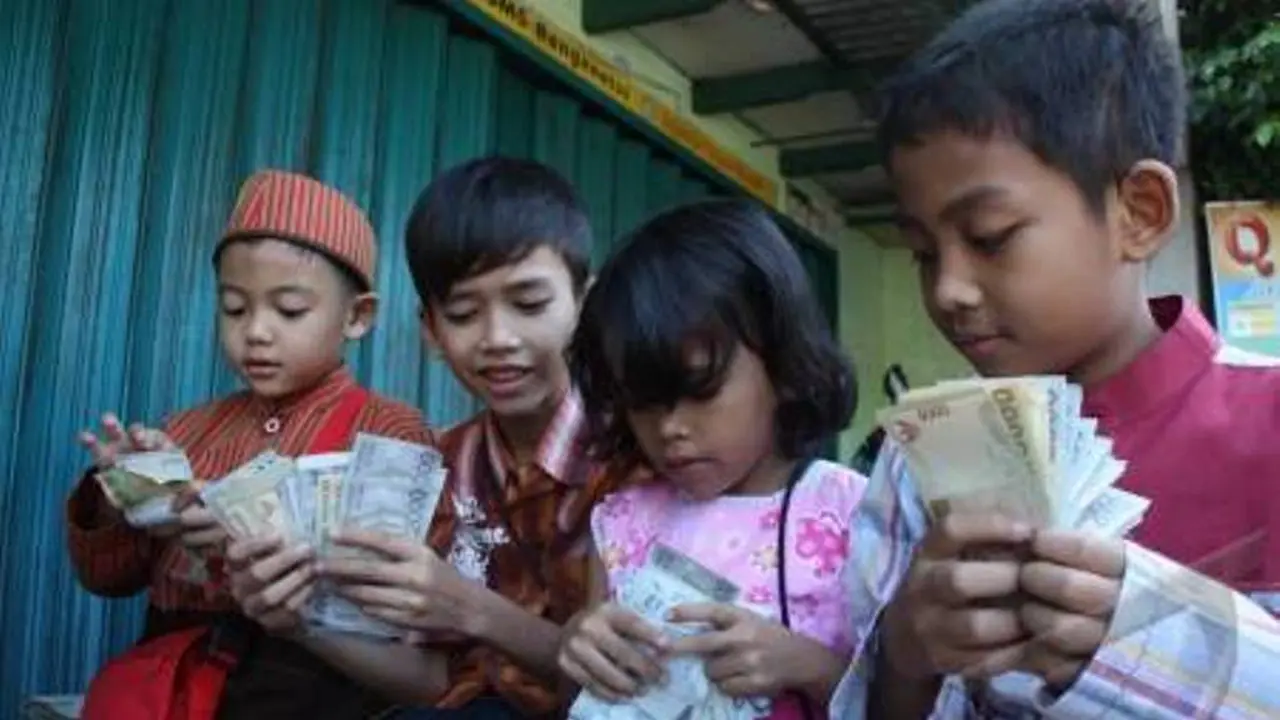 [Bintang] 7 Hal yang Pasti Terjadi Ketika Kumpul Keluarga Saat Lebaran