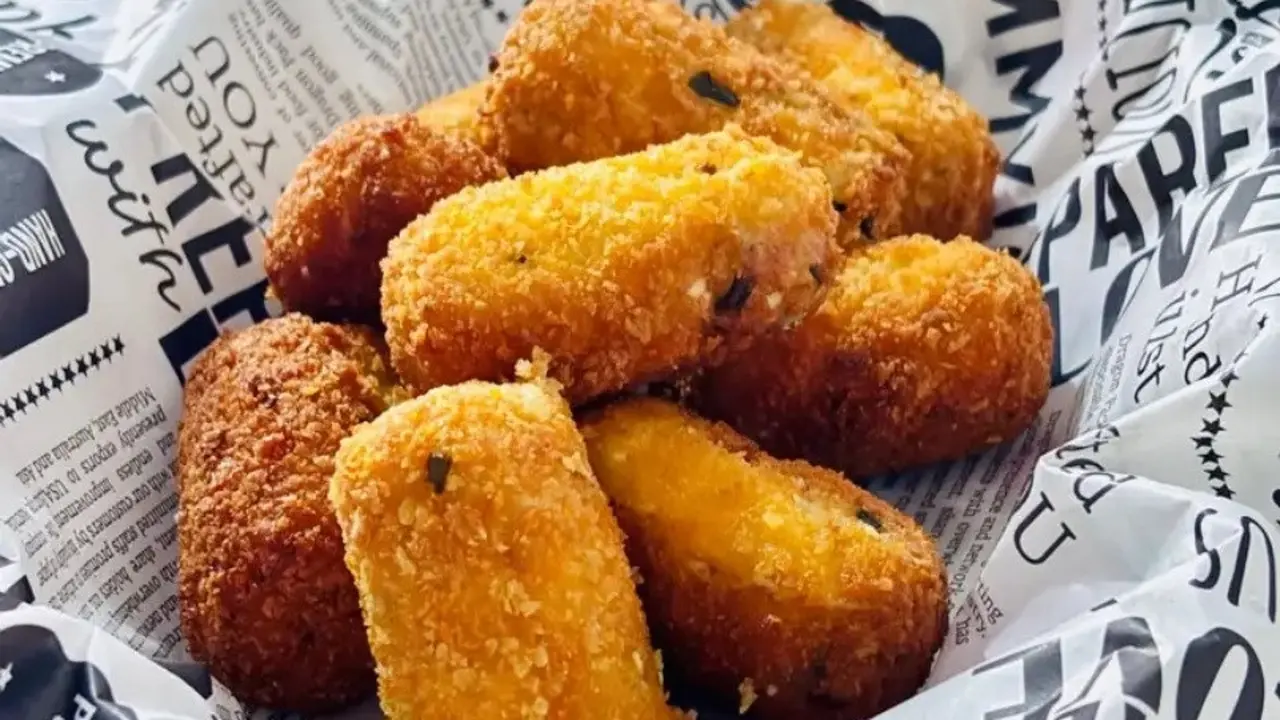 Resep kornet telur. (dok. Cookpad @julie_07)