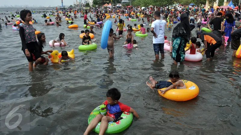 20160707-Ancol Tetap Jadi Primadona Pilihan Libur Lebaran-Jakarta