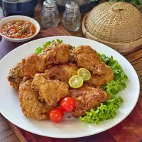 ayam goreng ketumbar/copyright instagram/koh_aming