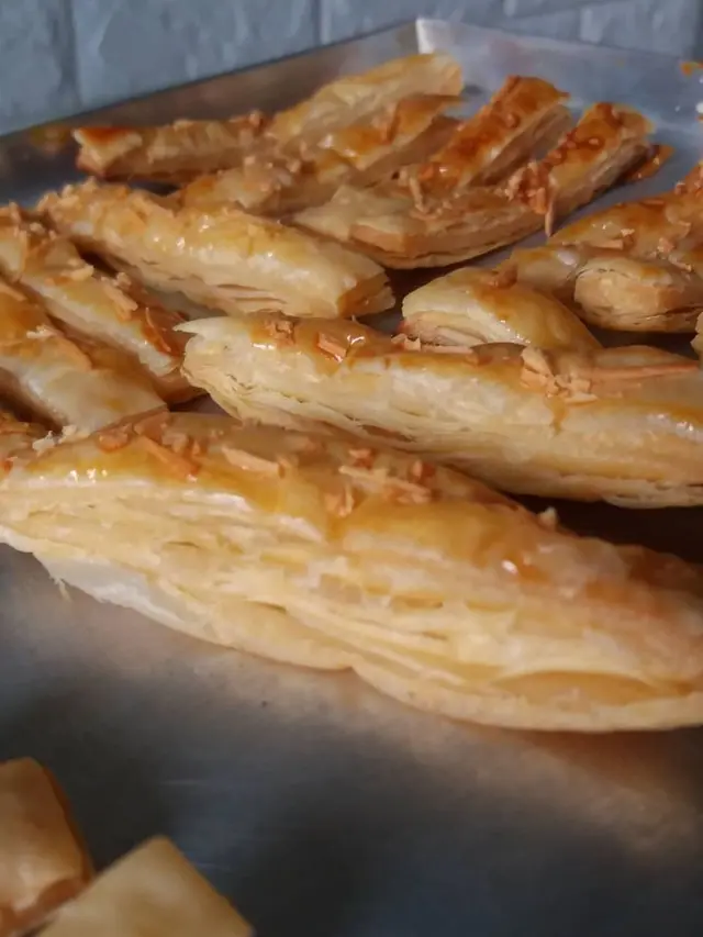 ilustrasi resep camilan puff pastry yang mudah dan enak/Instagram/@lita.awallani