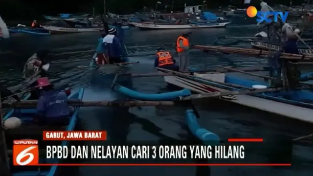 Ketiga orang itu berangkat dari dermaga tempat pelelangan ikan santoli menggunakan Perahu Sri Rejeki