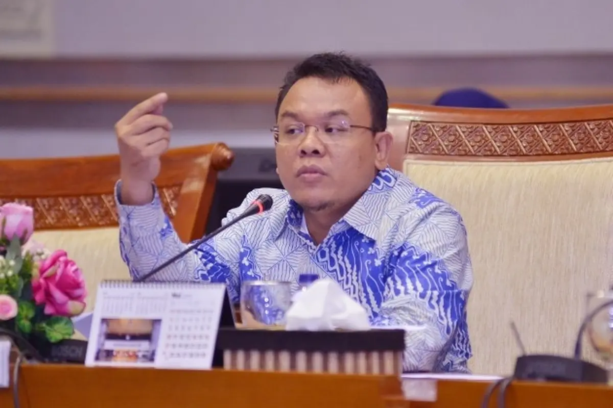 Saleh Daulay Minta Pemerintah Perjelas Definisi PPKM Darurat