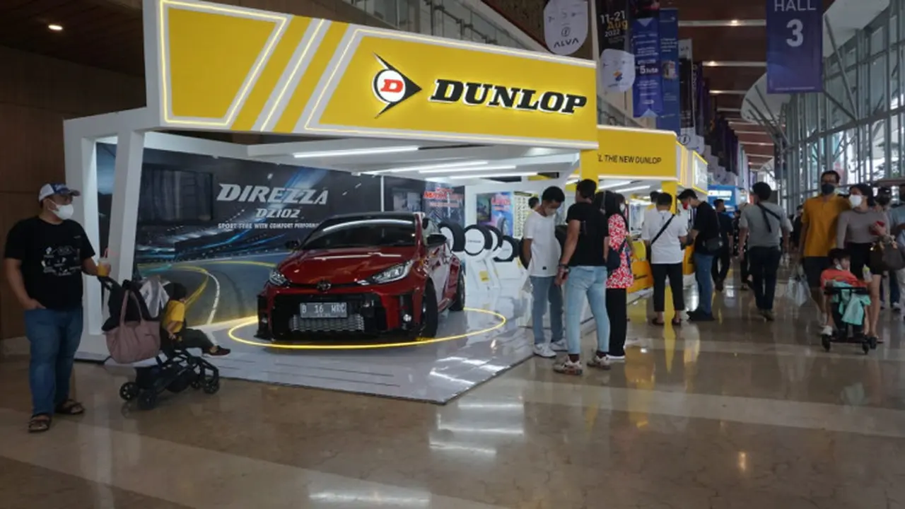 Produsen ban Dunlop turut eksis di ajang pameran GIIAS 2022