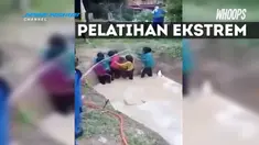 Banyak orangtua protes dan mengadukan pada pihak berwajib. Alhasil, pelatihan ini dihentikan. 