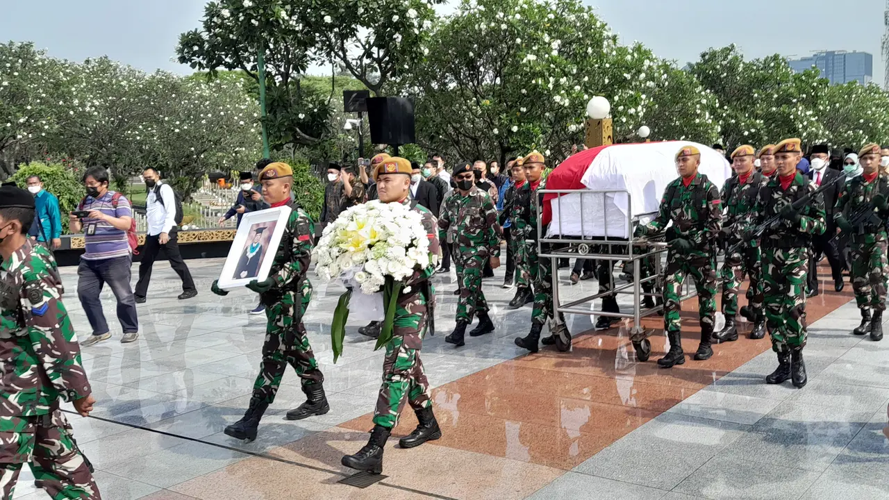 Jenazah Azyumardi Azra Tiba di Taman Makam Pahlawan Kalibata