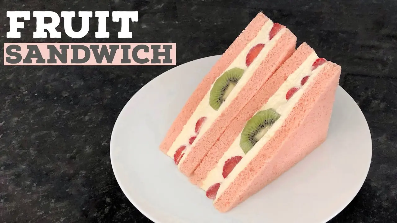 Fruit Sando dengan Variasi Buah