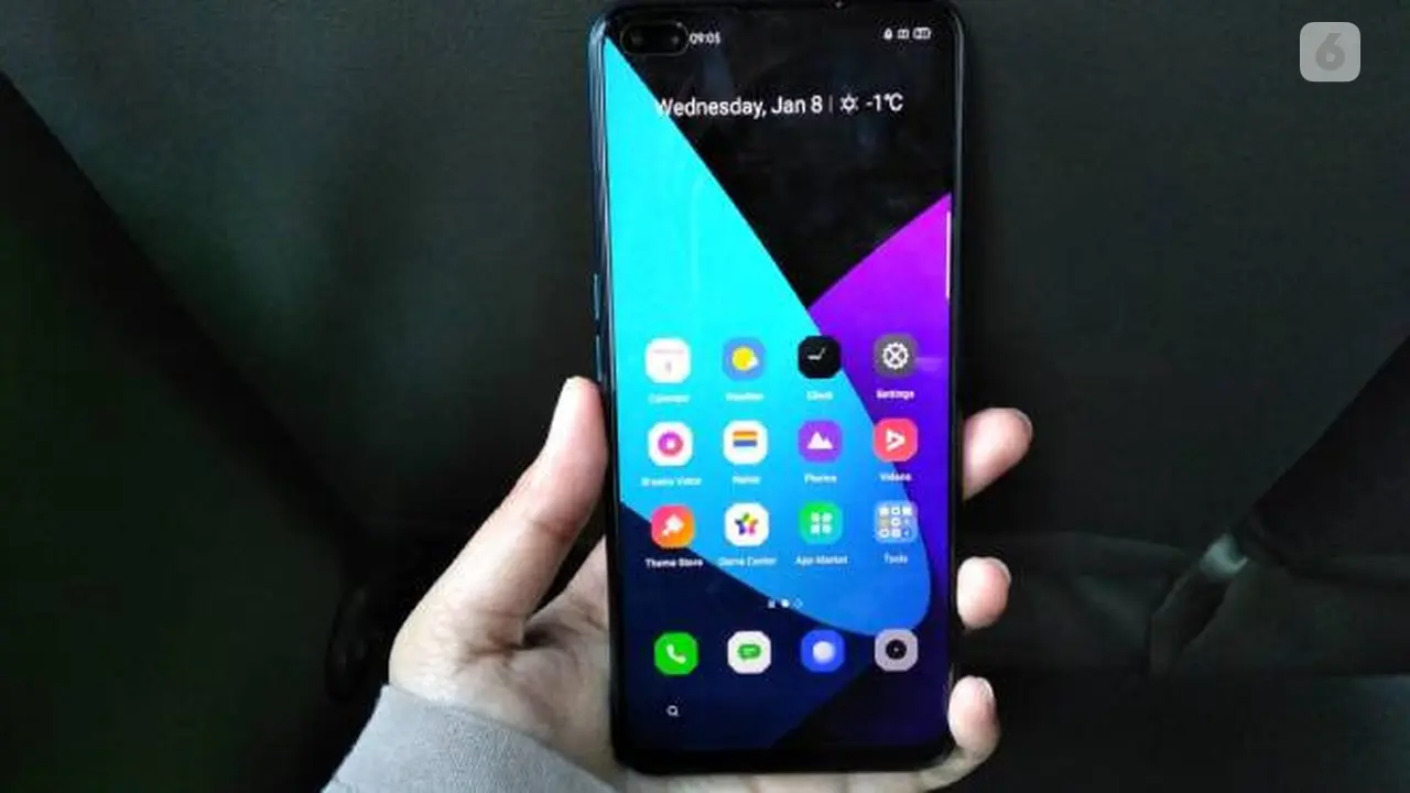 Realme X50 5G. Liputan6.com/Diyah Naelufar
