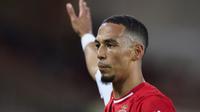 Bek tengah Jerman berusia 27 tahun milik West Ham United, Thilo Kehrer dipinjamkan ke AS Monaco selama setengah musim hingga 30 Juni 2024 dengan biaya peminjaman senilai 500 ribu euro. Hengkangnya sang pemain akibat terpinggirkan dalam skuad David Moyes musim ini, di mana ia baru tampil dalam 4 laga saja di Premier League. (AFP/Valery Hache)