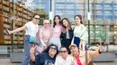 Keseruan mereka di Korea Selatan pun jadi sorotan warganet. "Lucu bangettt wehhhh," kata salah satu netizen. (Foto: Instagram/ raffinagita1717)