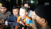 Wali Kota Cilegon Tubagus Iman Ariyadi usai jalani pemeriksaan KPK. (Liputan6.com/Rezky Aprillia)
