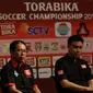 Direktur Utama PT Surya Citra Media Tbk (SCMA) Sutanto Hartono memberikan keterangan kepada wartawan saat press conference Torabika Soccer Championship di Main Hall SCTV, Jakarta, Rabu (21/12). (Liputan6.com/Gempur M. Surya)