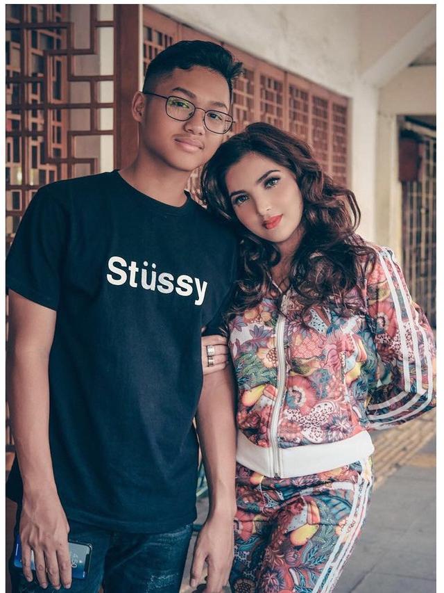 6 Potret Kedekatan Ashanty dan Azriel, Beri Ucapan Manis saat Ulang Tahun