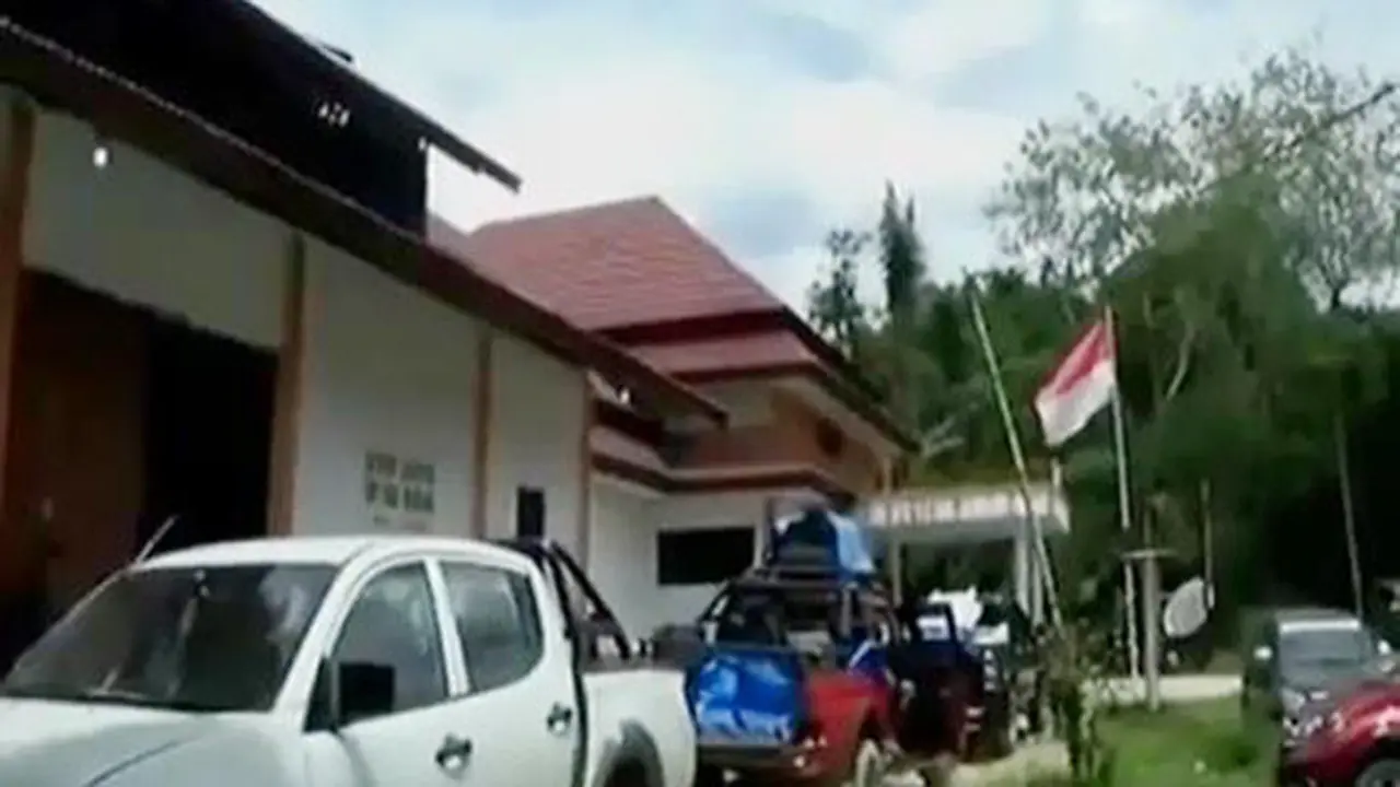 Mobil Off Road Antar Logistik Pilkada ke Pelosok