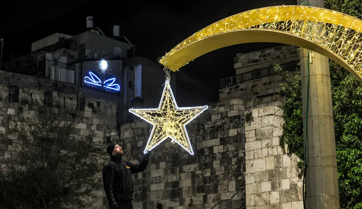 Ramadhan merupakan bulan kesembilan dalam kalender Islam. (AFP/AHMAD GHARABLI)