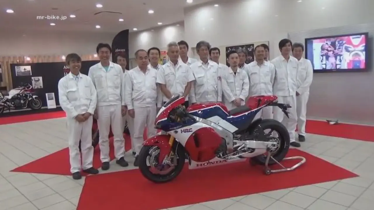 Produksi Versi Jalanan Motor Marc Marquez Dibuat Secara Handmade