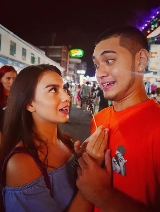 Aktor kelahiran 30 November 1994 ini terlihat memotong habis rambut di kepalanya. Ia terlihat lebih tampan dan fresh. (Foto: instagram.com/giorgino_abraham)