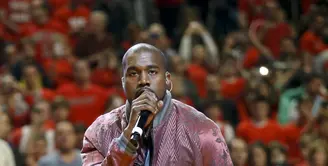 Kanye West memiliki pandangan tersendiri mengenai diskriminatif yang ada di dunia musik dan fesyen. (Bintang/EPA)