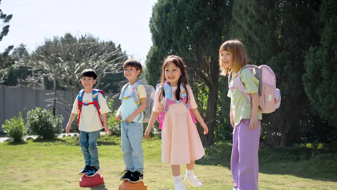 Tas Sekolah Bukan Sekadar Gaya, Pentingnya Desain Ergonomis untuk Tumbuh Kembang Anak