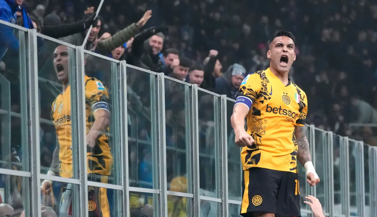Genoa mampu membuat Inter frustrasi hingga pertengahan babak kedua. Gol tunggal kemenangan Inter atas Genoa baru tercipta di babak kedua lewat aksi Lautaro Martinez. (AP Photo/Luca Bruno)