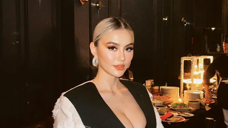 [Fimela] Agnez Mo