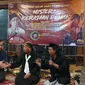 Diskusi menyoal sejarah kerajaan Demak yang sangat jarang diangkat di pondok pesantren Al Itqon Bugen Semarang. Foto: liputan6.com
