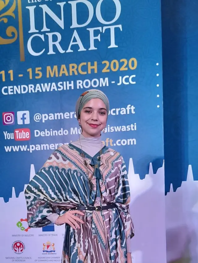 Isabelle Tramp (Zulfa Ayu Sundari)