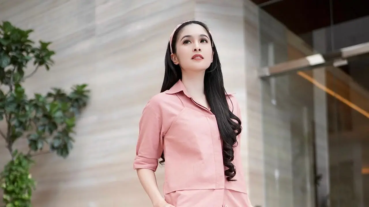 Sandra Dewi. (Foto: Instagram @sandradewi88)