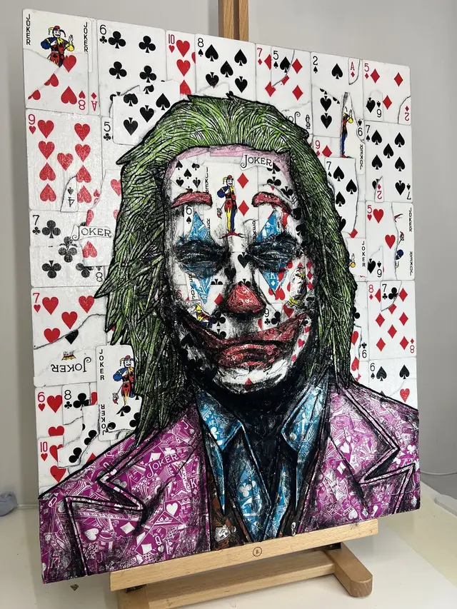 Pria Ini Buat Karya Seni Bermodal Permainan Kartu, 8 Hasilnya Mengesankan