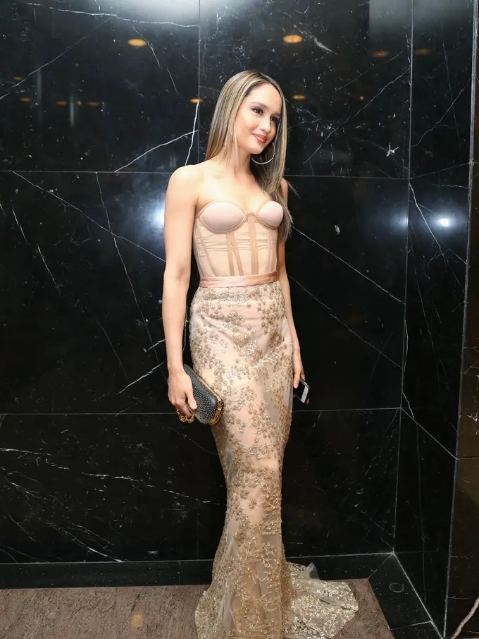 [Bintang] Cinta Laura