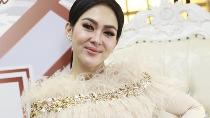 Perawatan Wajah Artis Syahrini